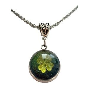 Silver Tone Four Leaf Clover Lucky Pendant Necklace Green Glitter Glass Cabochon